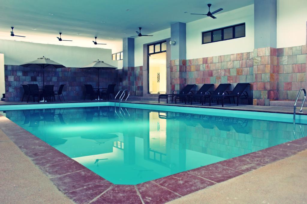 Raia Hotel & Convention Centre Terengganu Куала-Тренгану Экстерьер фото