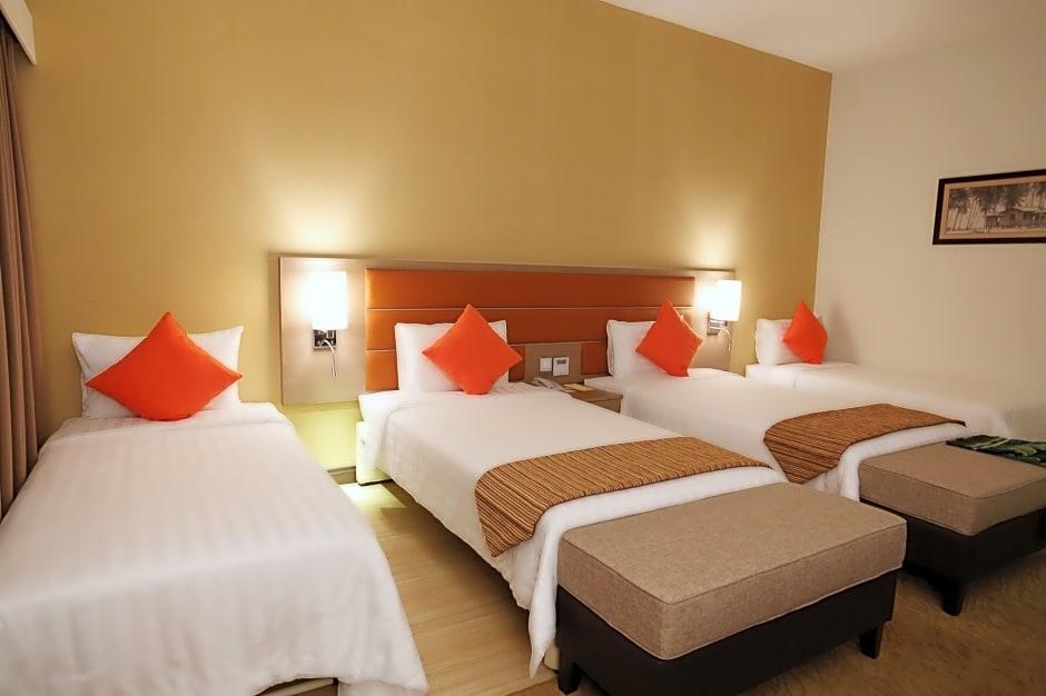Raia Hotel & Convention Centre Terengganu Куала-Тренгану Экстерьер фото