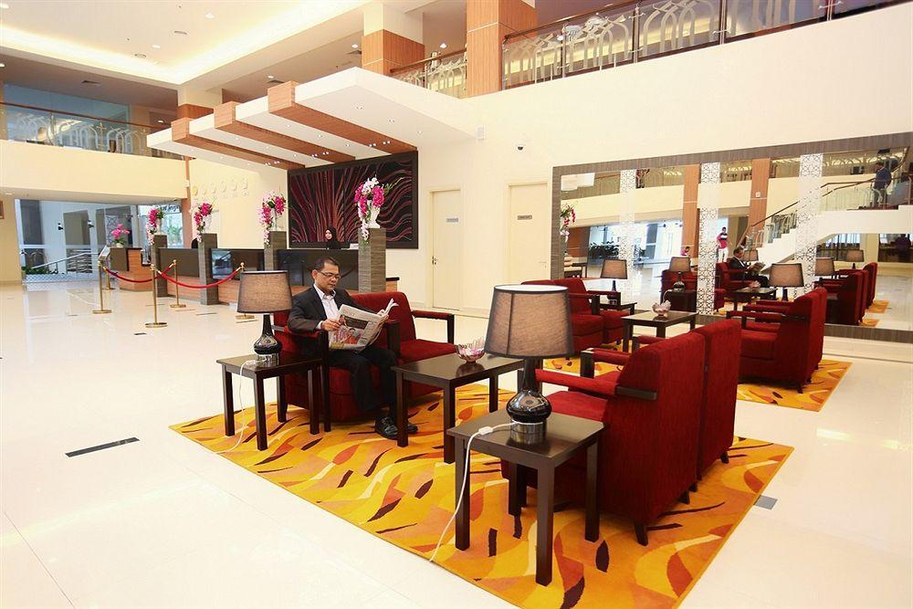 Raia Hotel & Convention Centre Terengganu Куала-Тренгану Экстерьер фото
