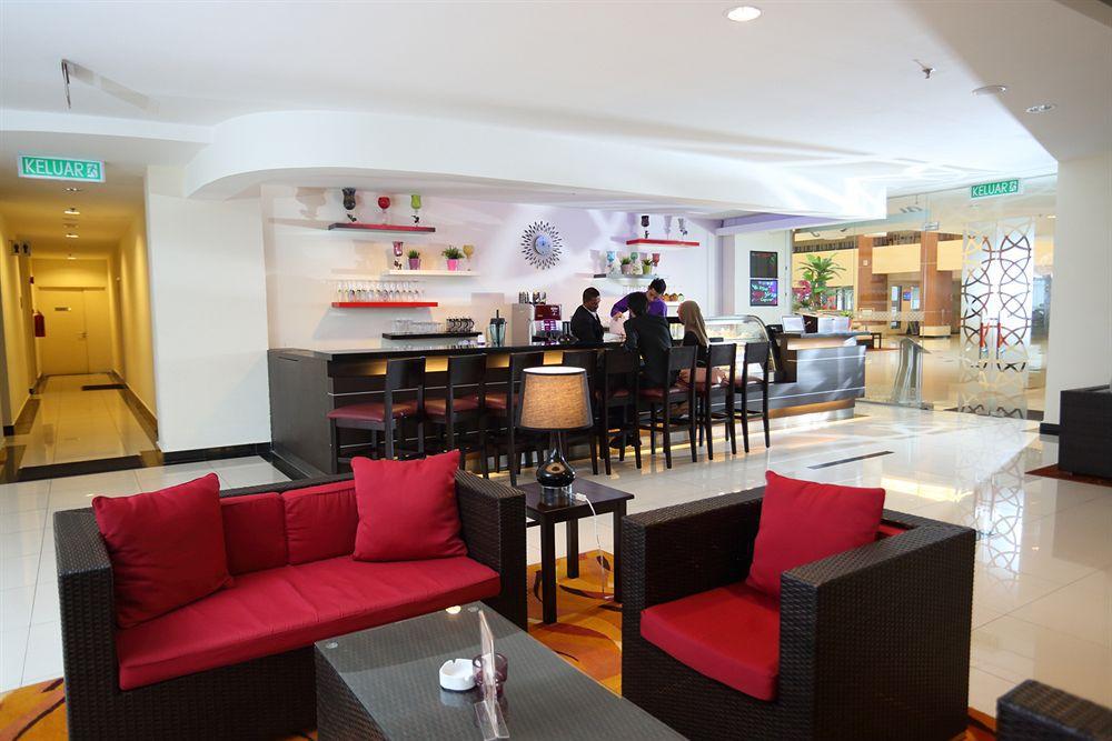 Raia Hotel & Convention Centre Terengganu Куала-Тренгану Экстерьер фото